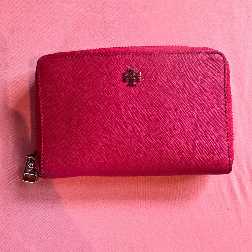 TORY BURCH PINK WALLET NO STRAP - Picture 7 of 7